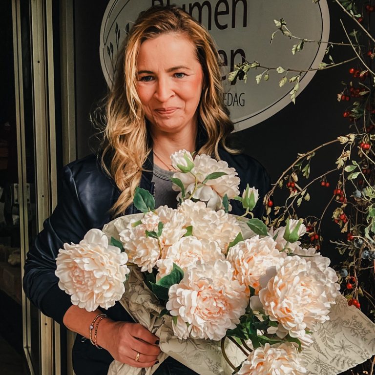 blumenundideen_portrait_inhaberin_ines-mariapaschedag